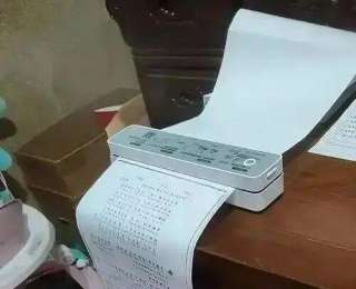 一晚打印幾十頁！打印機為何成了很多家庭的“標配”教具？