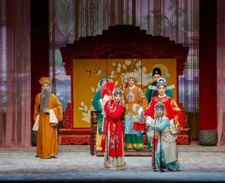 锡剧经典《珍珠塔》走进北大校园