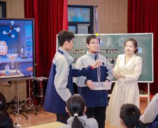 湖北班主任學術年會提出，班級教育是基礎教育高質量發(fā)展關鍵增長點