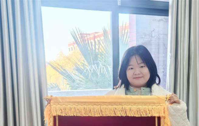 “怕的不是苦，是沒有嘗試的勇氣”，高校輔導員助力新生跨越“兩難”圓夢軍營