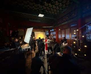 一年5000個總裁被下藥、3000個女主走錯房間！當(dāng)“復(fù)制粘貼”失靈，微短劇的下半場拼的是什么？