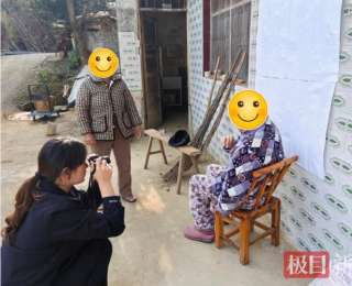 群众行动不便，崇阳公安民警主动上门为其办理身份证