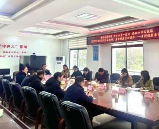 湖北医药学院：“健康集市”走进乡村，护航“守井人”健康