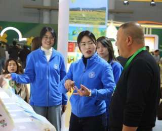 在农博会“上课”，学子直呼“学到了”