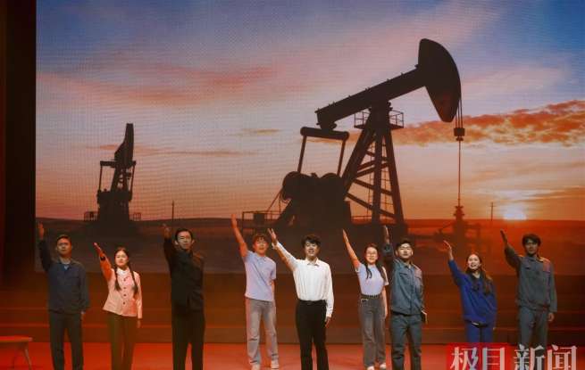 舞臺即課堂，長江大學原創劇《奔赴》首演