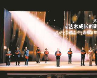 何为戏剧，何以为演员