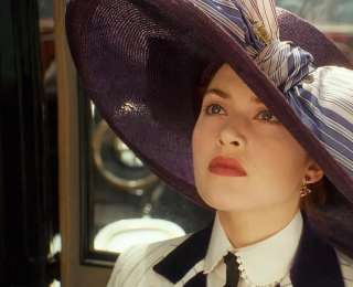 奥斯卡影后凯特·温斯莱特公开指责整容和减肥药，温斯莱特凭借《泰坦尼克号》一举成名