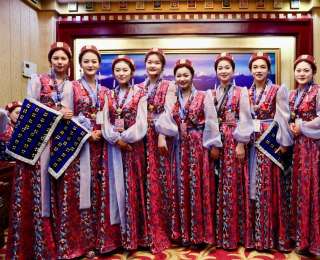 扎根西藏八年青春綻芳華！湖北民大畢業生王美玲榮獲這一國家級榮譽