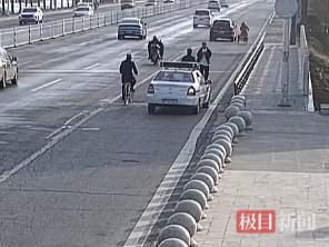 父亲昏迷男子送医途中求助巡逻民警，警车开道十分钟送达救治