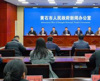 阳新吹响奋进全国百强县号角，建成市域副中心城市