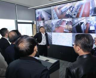 走進蔬菜種植基地、現代化中央廚房！武漢學院筑牢師生“舌尖安全”透明防線