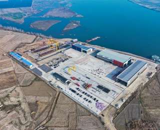 像造汽车一样造船！汉江流域首批LNG动力新能源船舶开建