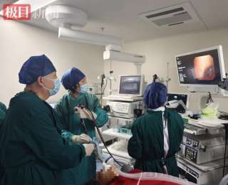 七旬老人气管堵死，命悬一线！医生在镜下展开“毫米级”博弈，赢得这场呼吸保卫战