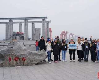 一位俄罗斯人埋藏30年的心愿，在宜昌找到了答案