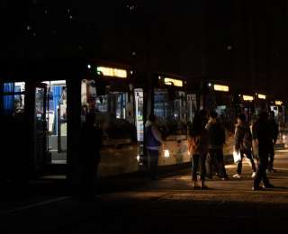 10余辆专车接送、营养午餐、全程陪伴！湖北恩施学院为全校近千名考研学子保驾护航