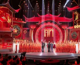 无声舞者踏梦而来！武汉一聋哑学校舞蹈《凤凰》获央视春晚推荐卡