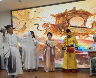 沉浸式解锁语文魅力！高二学子以文为媒，这场课堂活动太圈粉