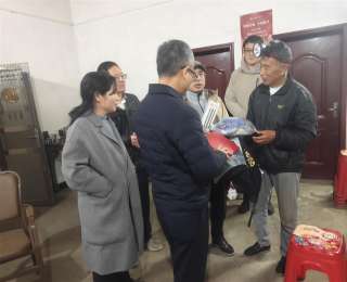 “爱心妈妈”多对一结对，武音老师们这样温暖留守儿童