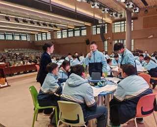 AI+本土文化打造英语听说教学新范式！湖北省楚天名师工作室研讨活动举行