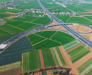 江汉平原架起“快车道”，武重高速天门西段通过交工验收