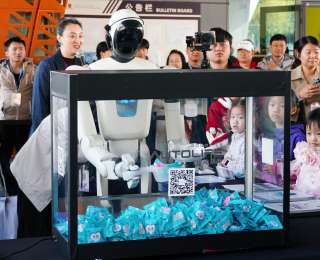 2025机器人技能大赛在深圳举行