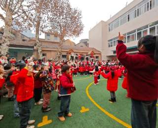 逛“汉味老街”、做非遗手工、品地道美食，幼儿园“文化节”让孩子乐享传统中国年