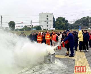 湖北石首消防联合物业公司开展消防安全实训