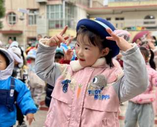 当《疯狂动物城》撞上元旦，一幼现代园用沉浸式游戏架起家校共育桥