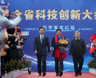 54岁新晋院士肖明清亮相红毯，掌舵80余座水下工程，曾任“长江第一隧”总设计师