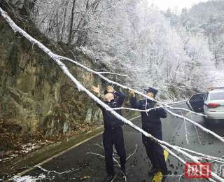 全警护航，湖北保康县元旦假期社会治安平稳有序！