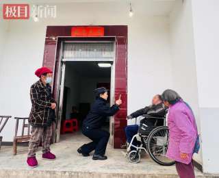 山区换证“零距离”，京山民警化身“暖心管家”