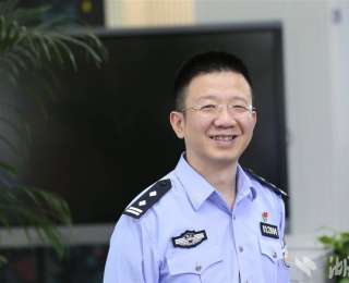 武汉因公牺牲民警万松入选2025年“最美基层民警”