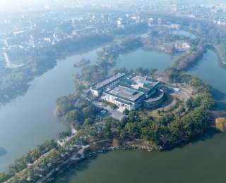 父子两代匠心守护千年文脉