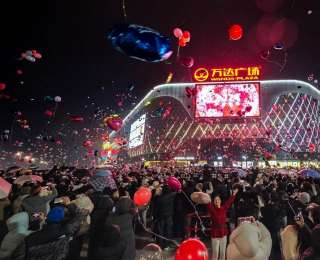 哪里打年货？潜江市系列促消费活动点燃年味