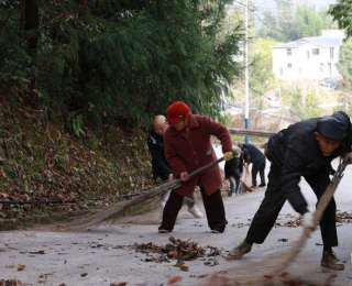 咸丰：“白茶夜话”议出美丽乡村新图景
