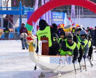 新冰雪季哈工大携手剑桥牛津“冰上对决”