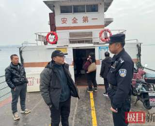 民警张勇是真勇！清晨跳进刺骨寒江拉回落水市民