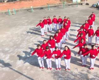 广水老年“变字舞”火遍全网