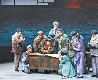 话剧 《雨燕》 再现中轴线上的“文化抗战”