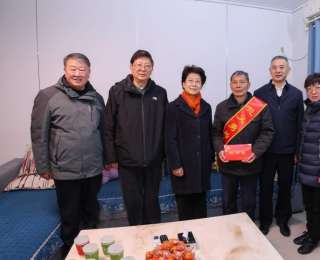 江苏省见义勇为基金会赴常州慰问见义勇为英模