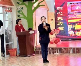 蒙眼抢零食、花样包饺子、红包抽惊喜！武昌这所幼儿园趣味迎新春