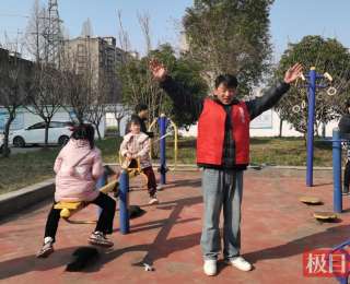 3小时保住2个亿，10年服务6万人，襄阳这支党员服务队把每天过成“雷锋日”