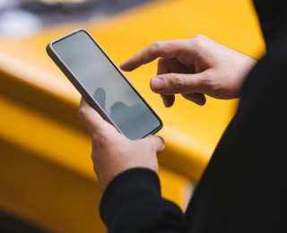 AI红包大战激战正酣，未来到底在拼什么？