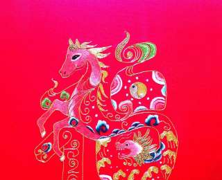 我在湖北“造”年味︱非遗汉绣成年货新秀，一针一线绣出“龙马精神”