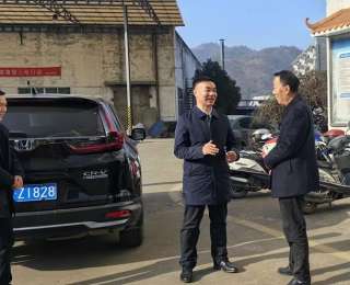 新春走基层 情暖人才心，郧西县2026年春节慰问优秀人才