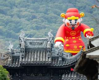 極目看中國(guó)|1743萬(wàn)人次、52.32億元！江蘇無(wú)錫“錫式”年味火遍全網(wǎng)