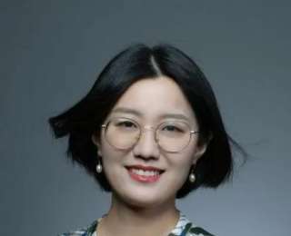 杨溶，斩获大奖