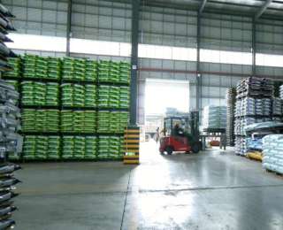 湖北江陵：开足马力赶订单，不误农时不负春