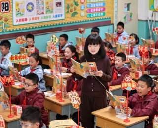 甘肃兰州：多彩活动迎开学