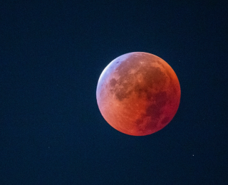 下次元宵节能看红月亮在2072年？天文学家细说“红月亮”